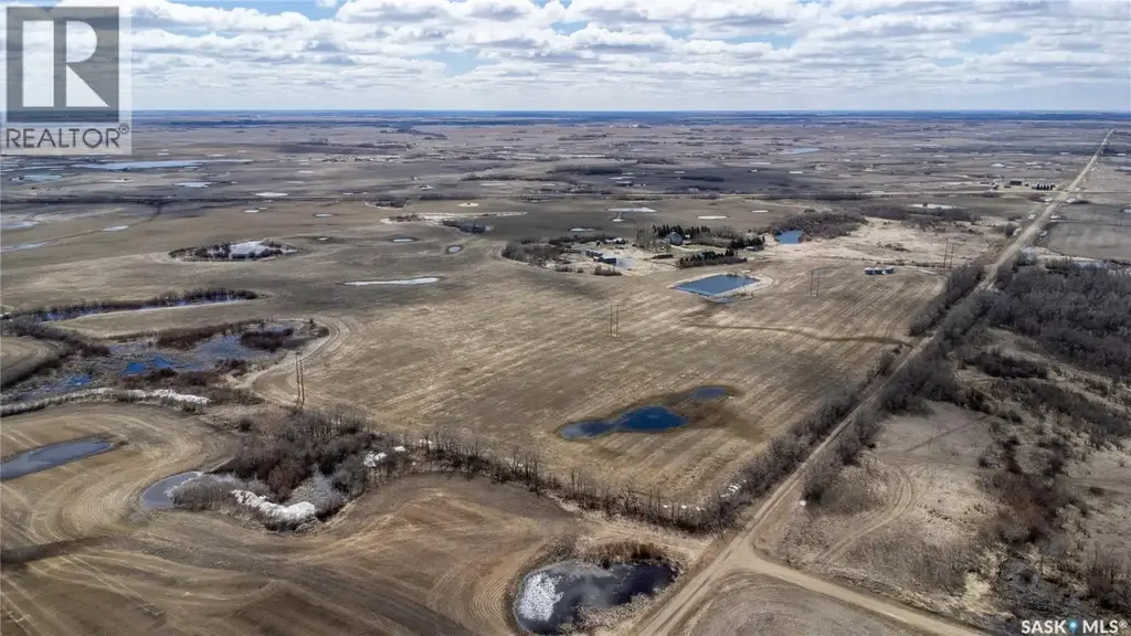 Neudorf Farm - Nw 20-20-07 W2, Mcleod Rm No. 185