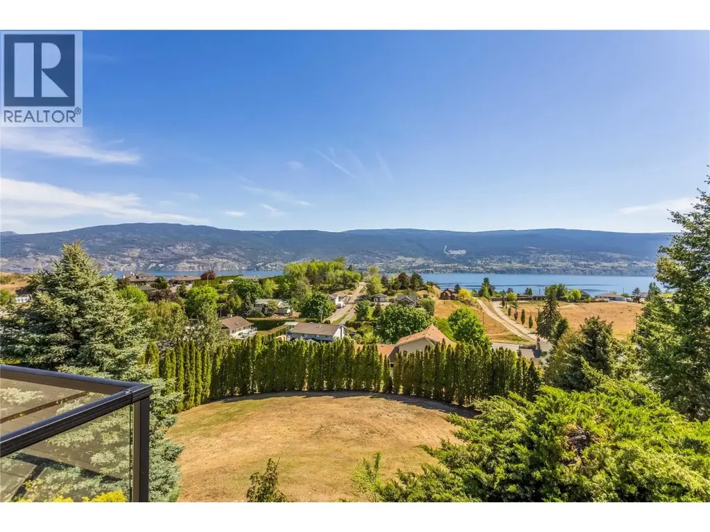 10217 Giants Head Road, Summerland