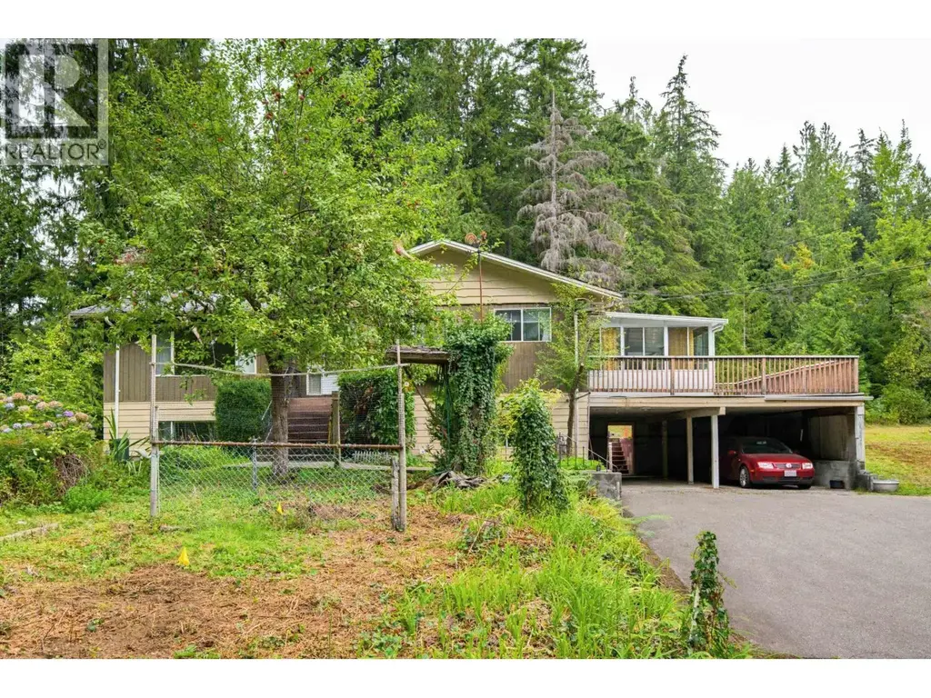 28595 Dewdney Trunk Road, Maple Ridge
