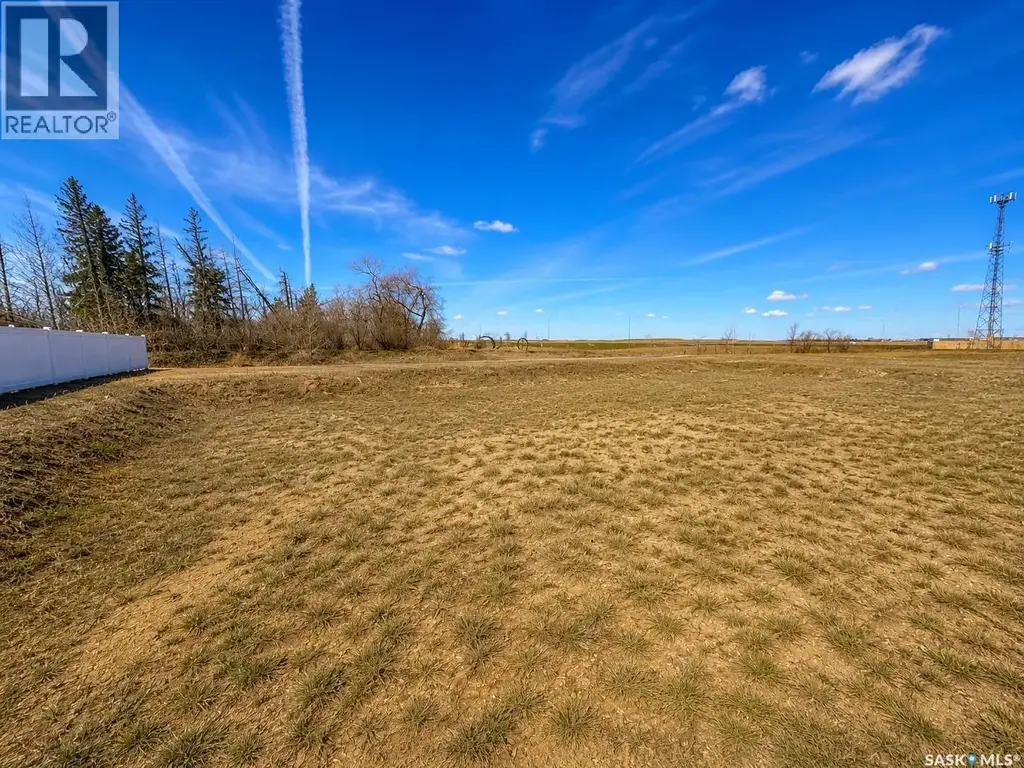 11 Tbd Chateau Crescent, Pilot Butte