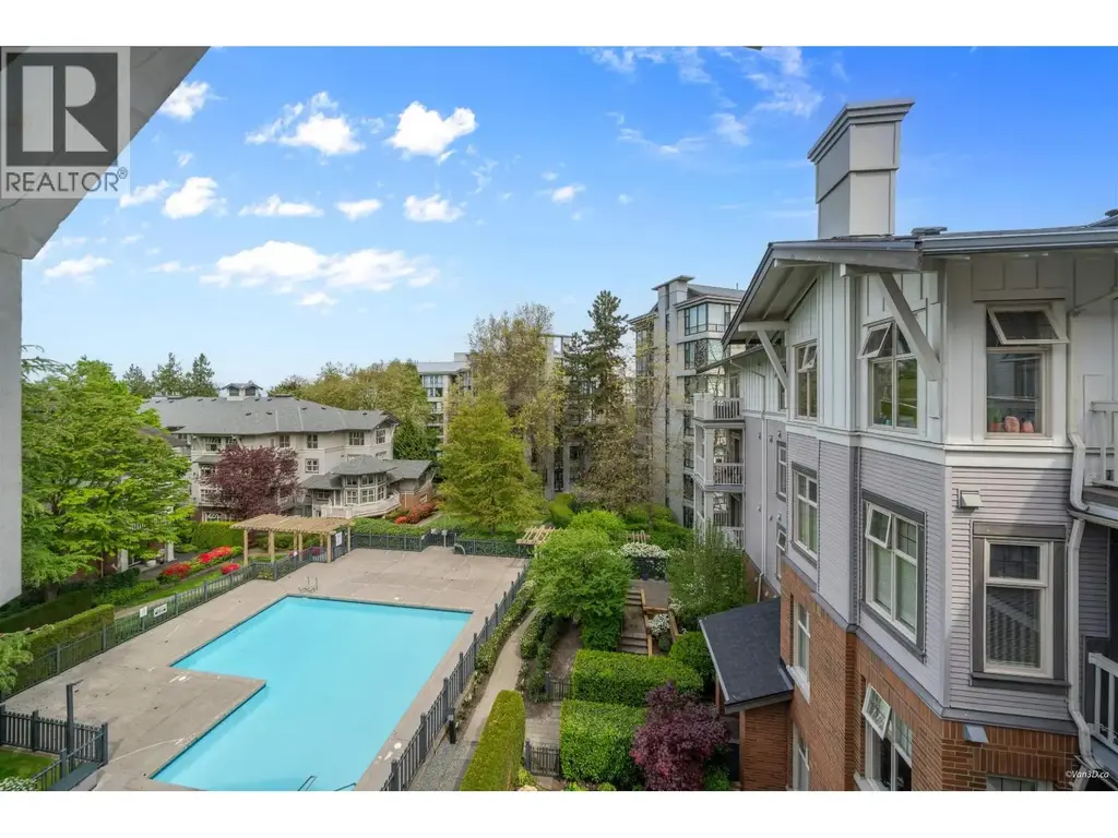 404 4883 Maclure Mews, Vancouver