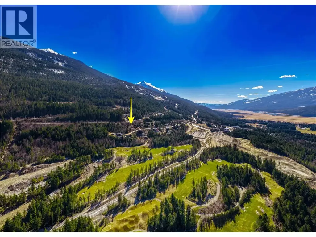 2080 Mackenzie Court Unit# 26, Revelstoke