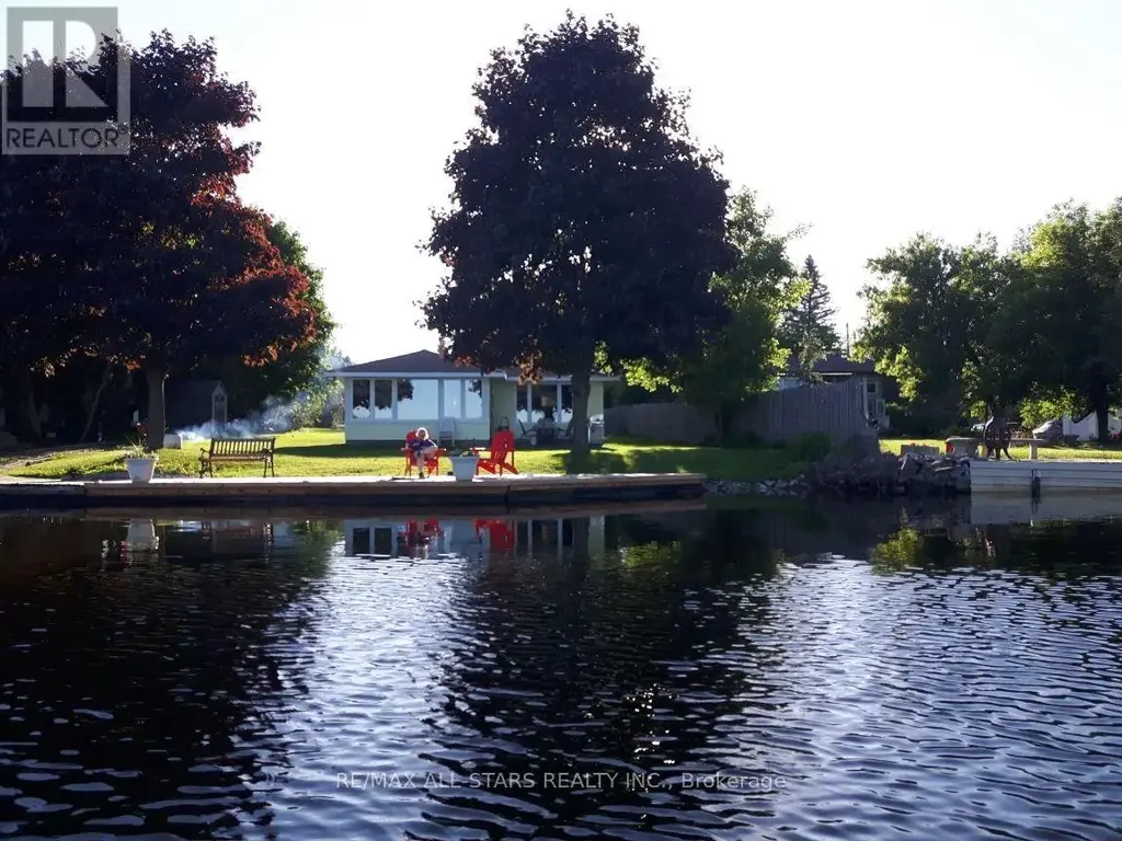 42 Riverside Drive, Kawartha Lakes (Lindsay)