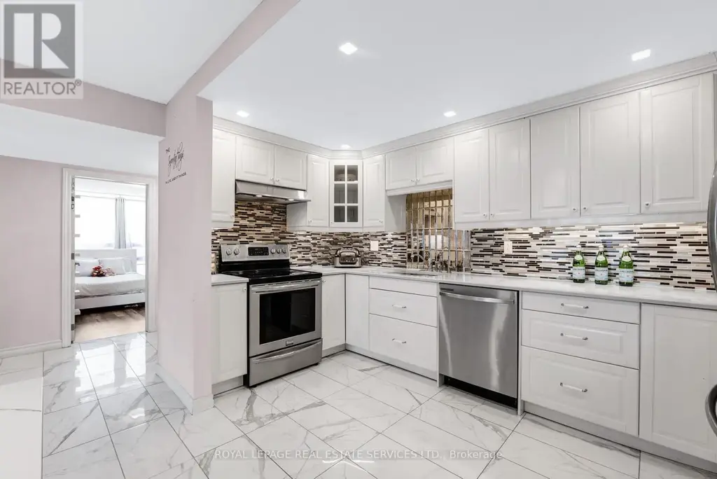 605 - 20 Speers Road, Oakville (CO Central)