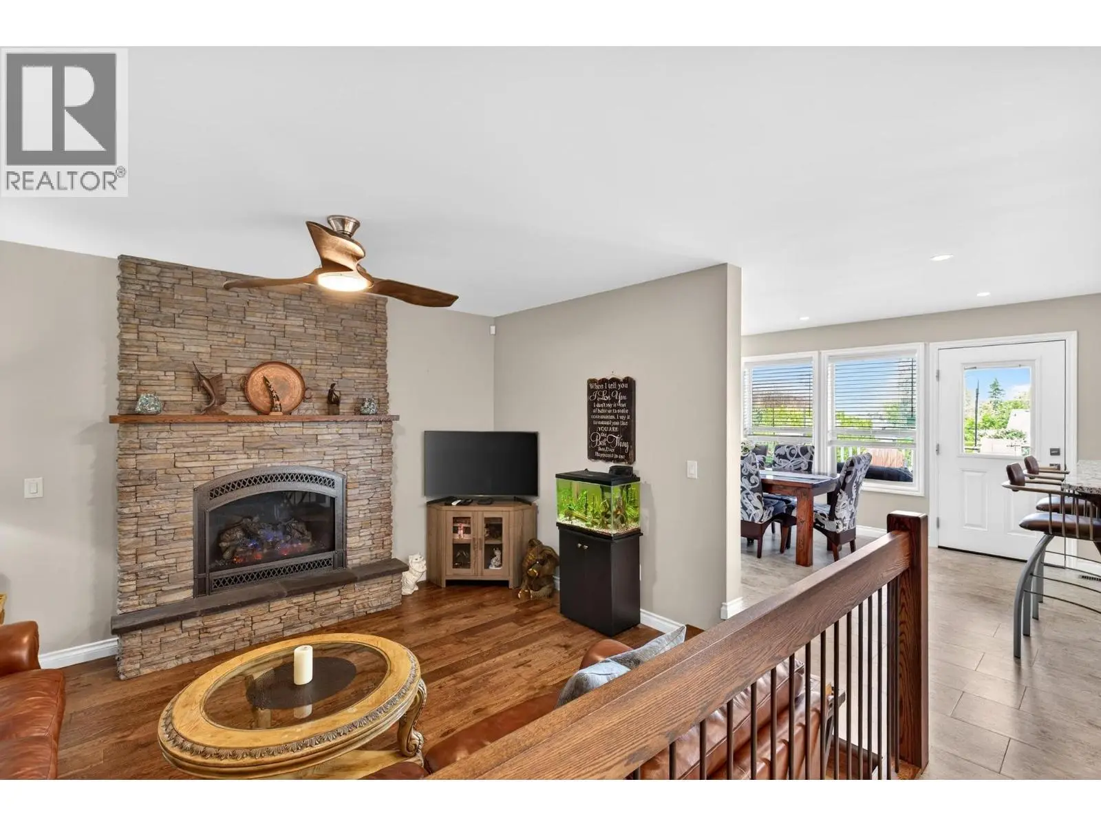 1544 Woodridge Road. Kelowna, British Columbia