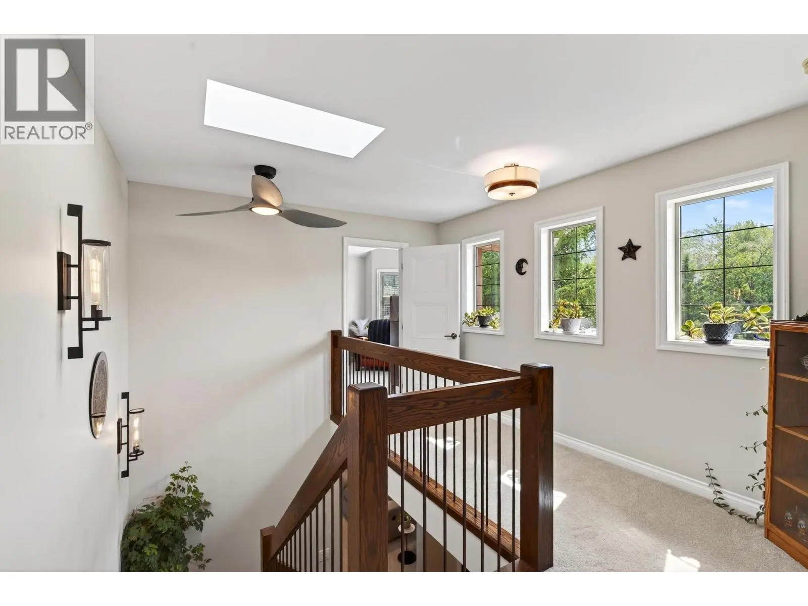 1544 Woodridge Road. Kelowna, British Columbia