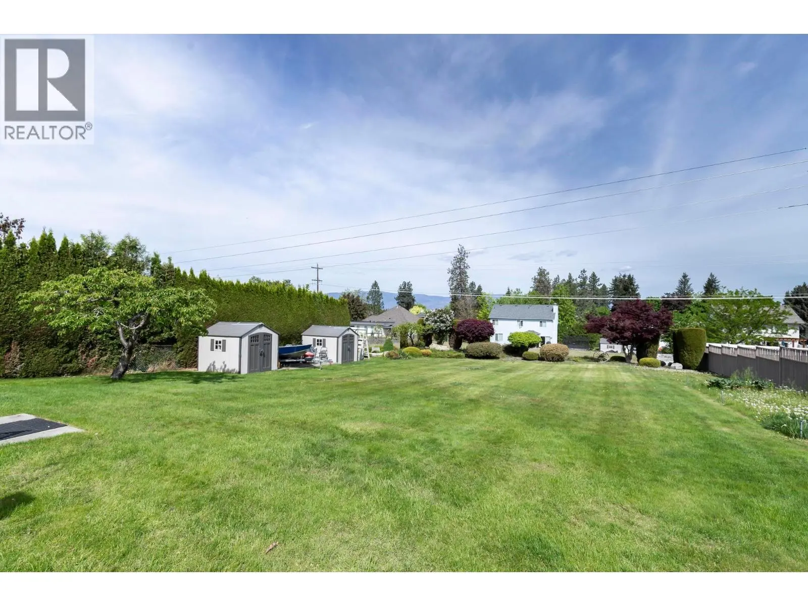 1544 Woodridge Road. Kelowna, British Columbia