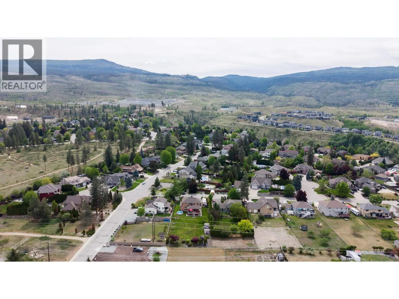 1544 Woodridge Road. Kelowna, British Columbia