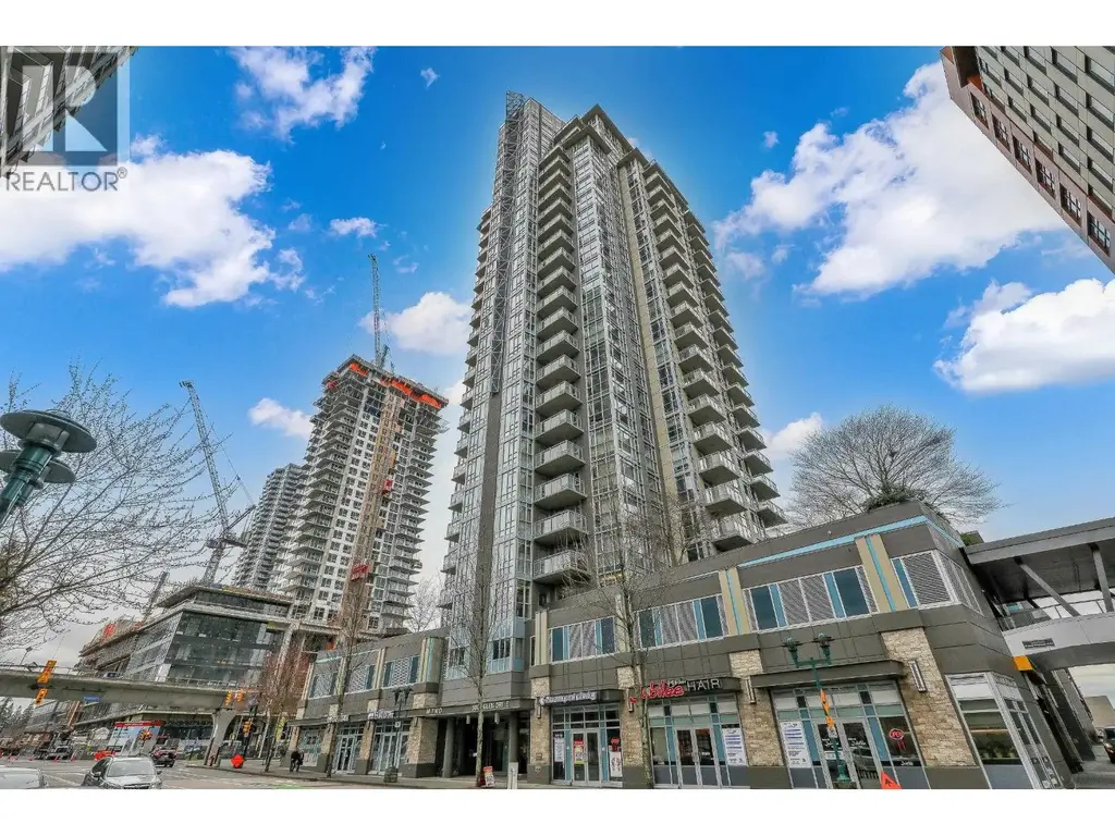 1002 3008 Glen Drive, Coquitlam