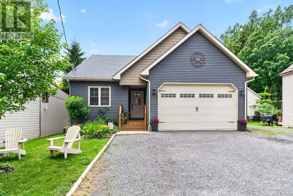 1086 Prince Street, Lansdowne Village