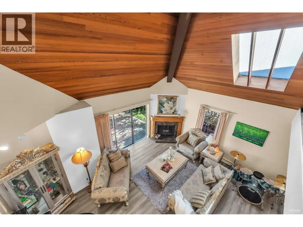 1040 Jefferson Avenue, West Vancouver