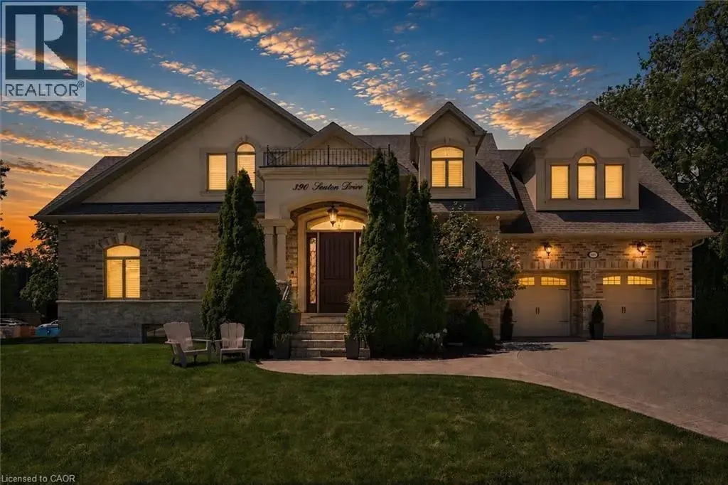 390 Seaton Drive, Oakville