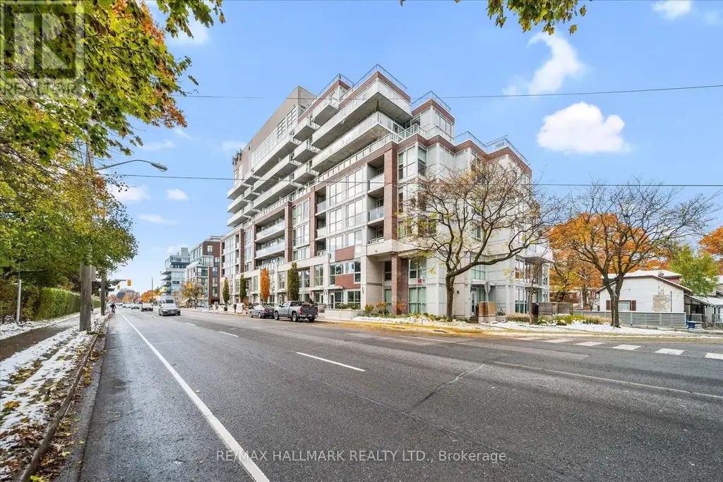 Th9 - 1350 Kingston Road, Toronto (Birchcliffe-Cliffside)