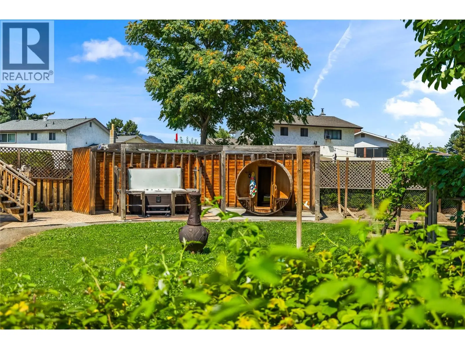 992 Grenfell Court. Kelowna, British Columbia