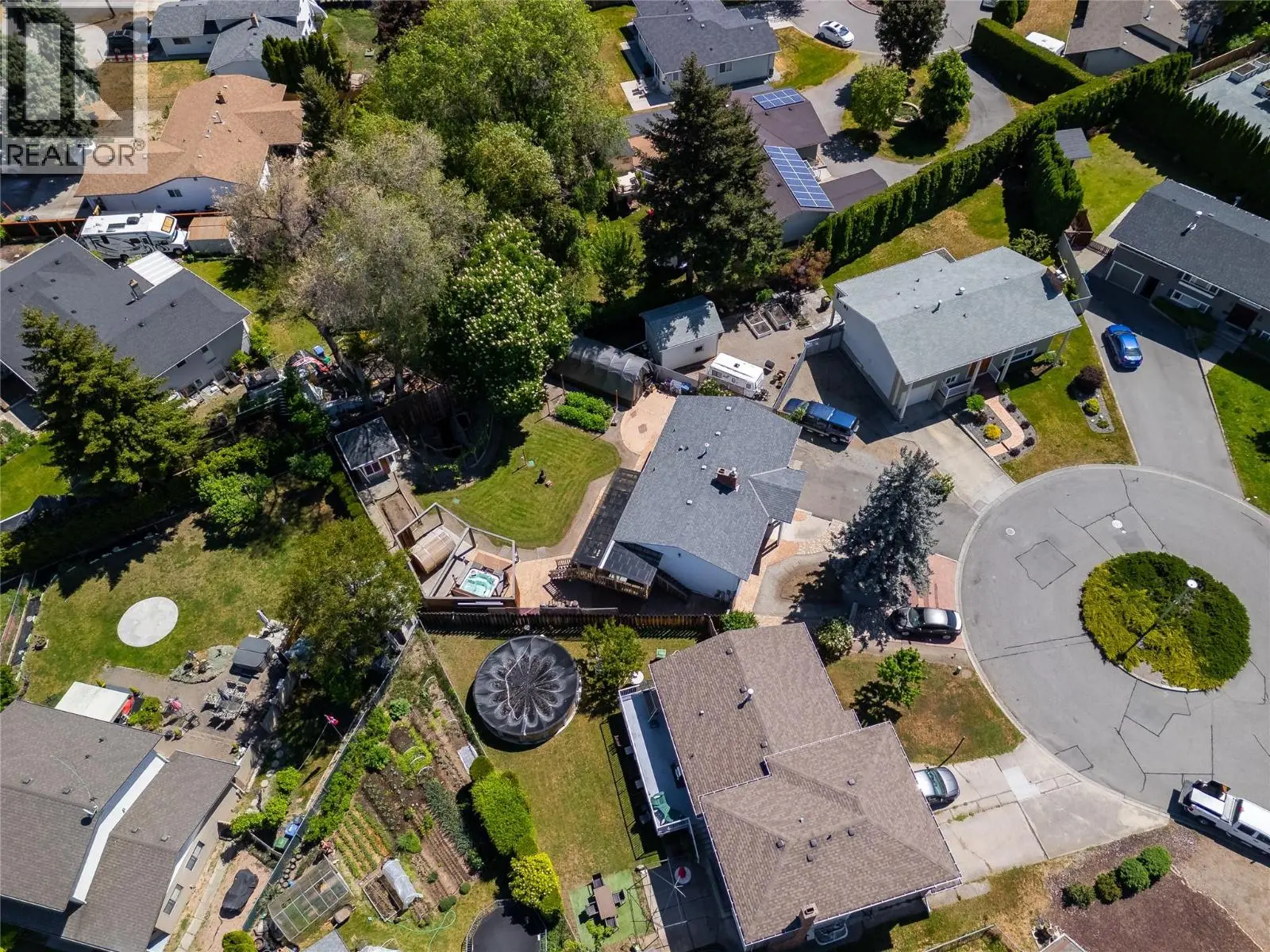 992 Grenfell Court. Kelowna, British Columbia