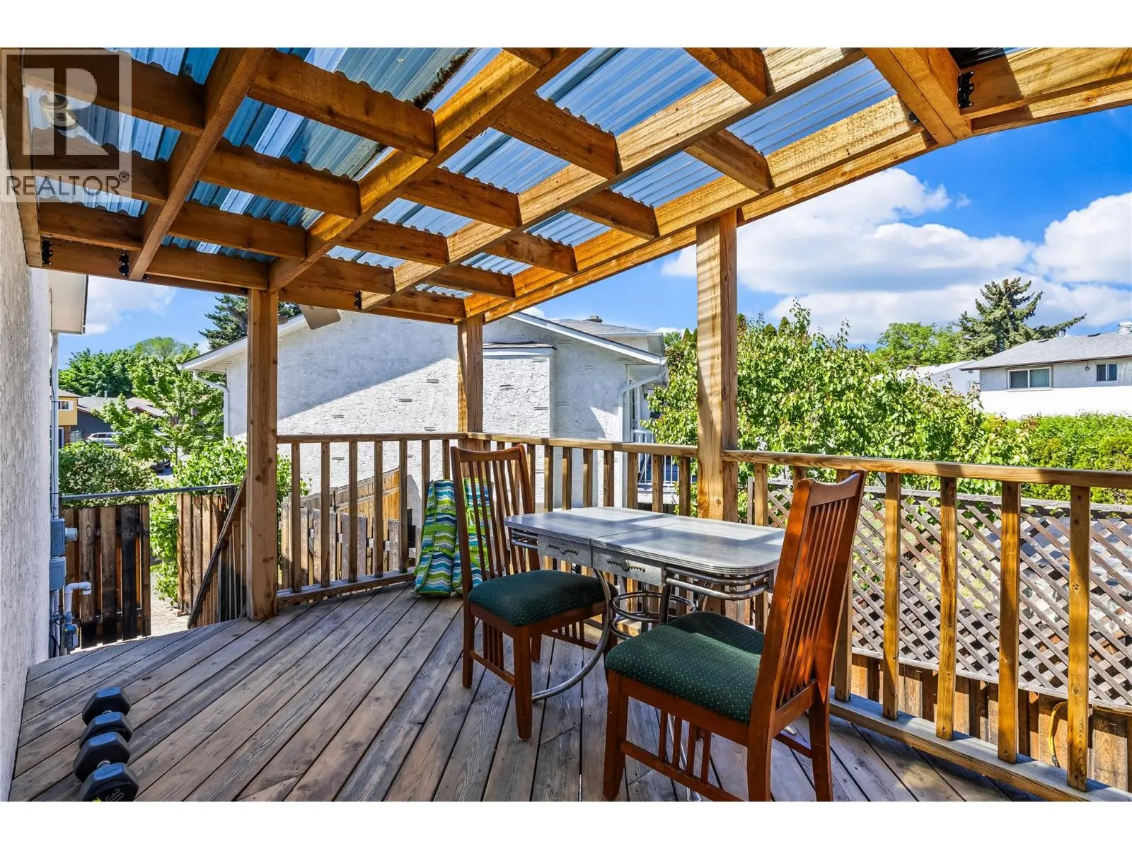 992 Grenfell Court. Kelowna, British Columbia