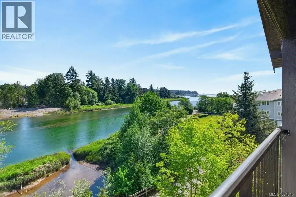 409 1944 Riverside Lane, Courtenay