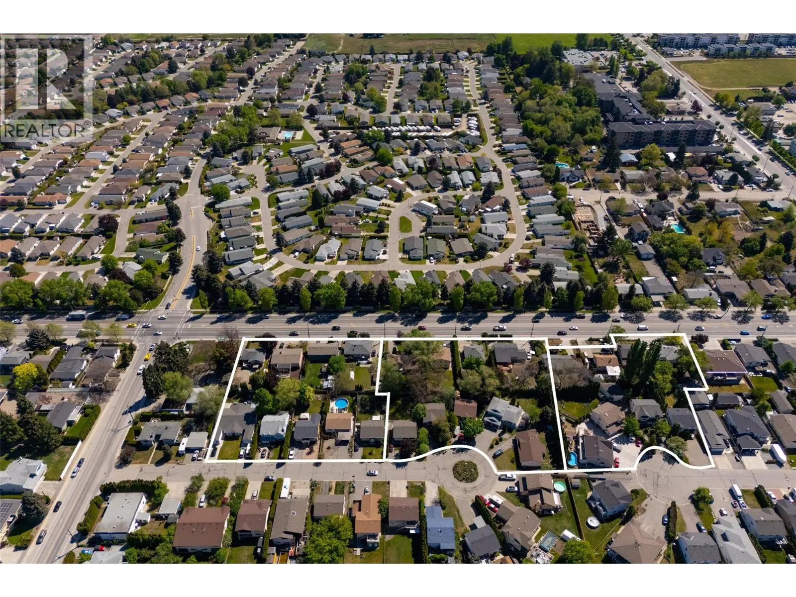 2930 Gordon Drive. Kelowna, British Columbia