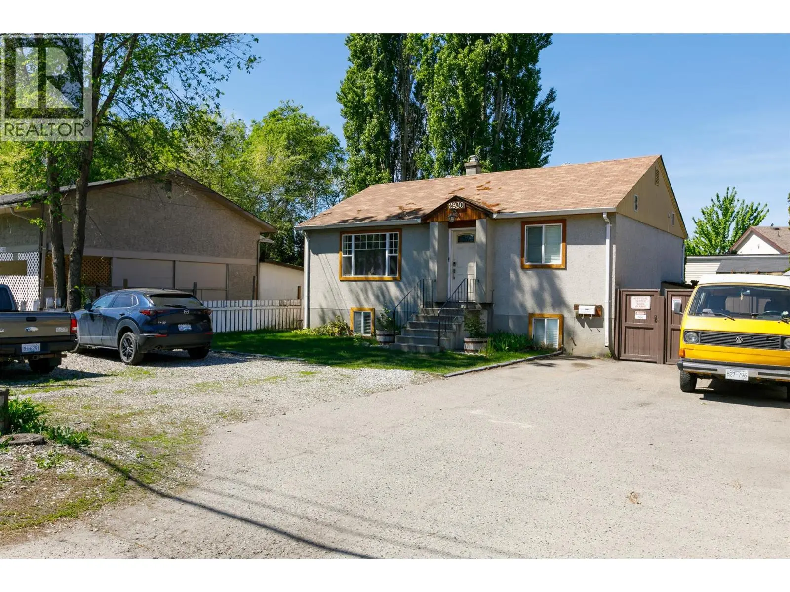 2930 Gordon Drive. Kelowna, British Columbia