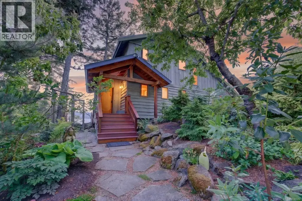 245 Mountain Park Dr, Salt Spring