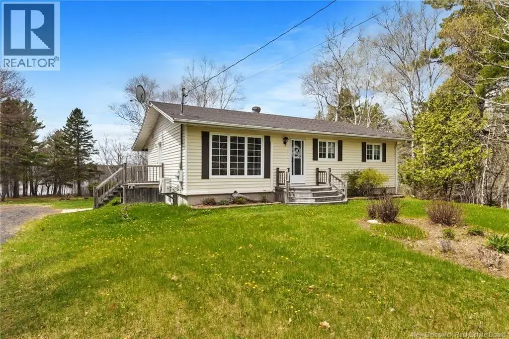 4856 Route 123, Chipman
