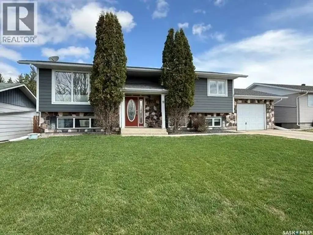 11 Banks Crescent, Kamsack