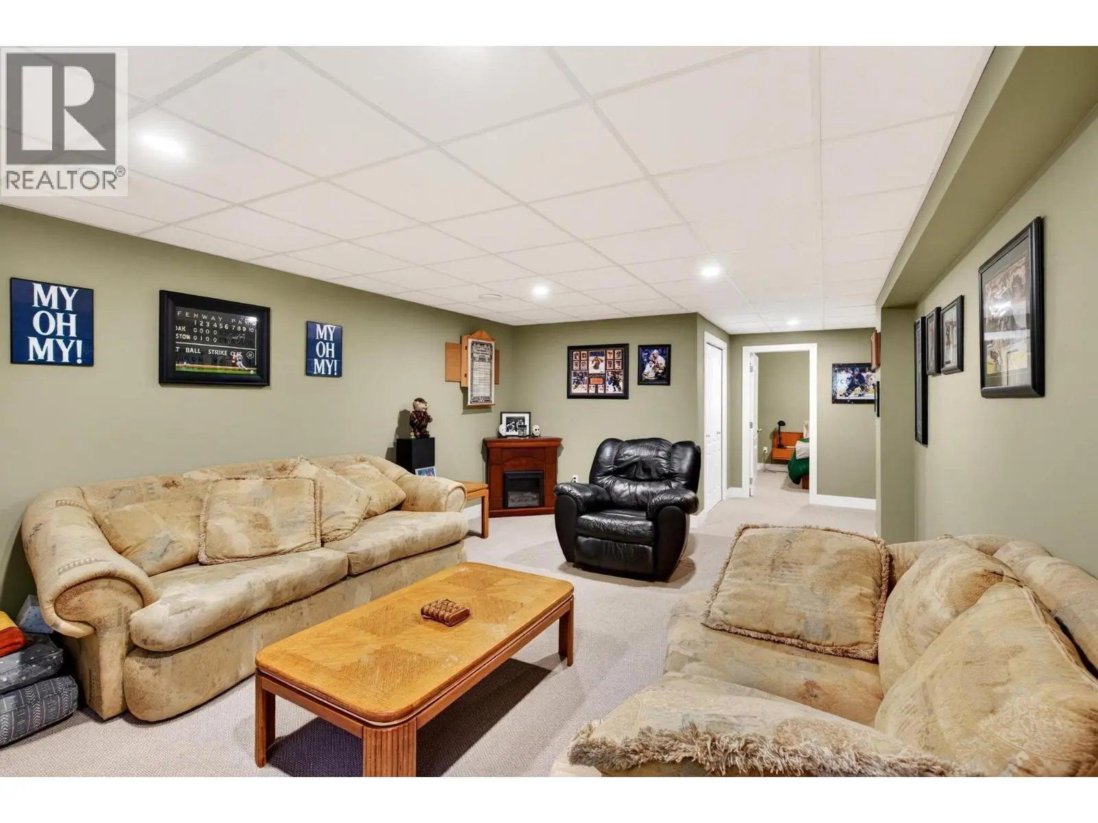 1673 Kloppenburg Road. Kelowna, British Columbia