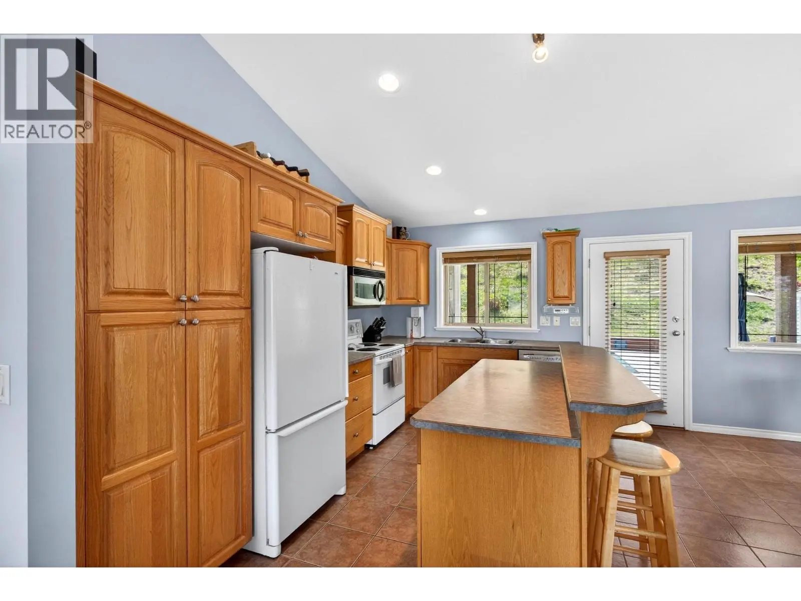 1673 Kloppenburg Road. Kelowna, British Columbia