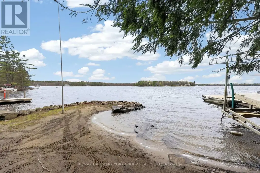 45 Island 2ml Island, Gravenhurst (Wood (Gravenhurst))