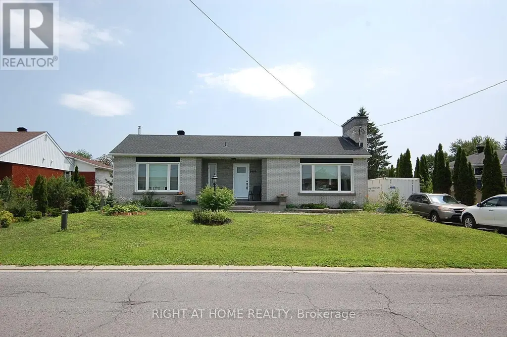 2439 Raymond Street, Clarence-Rockland