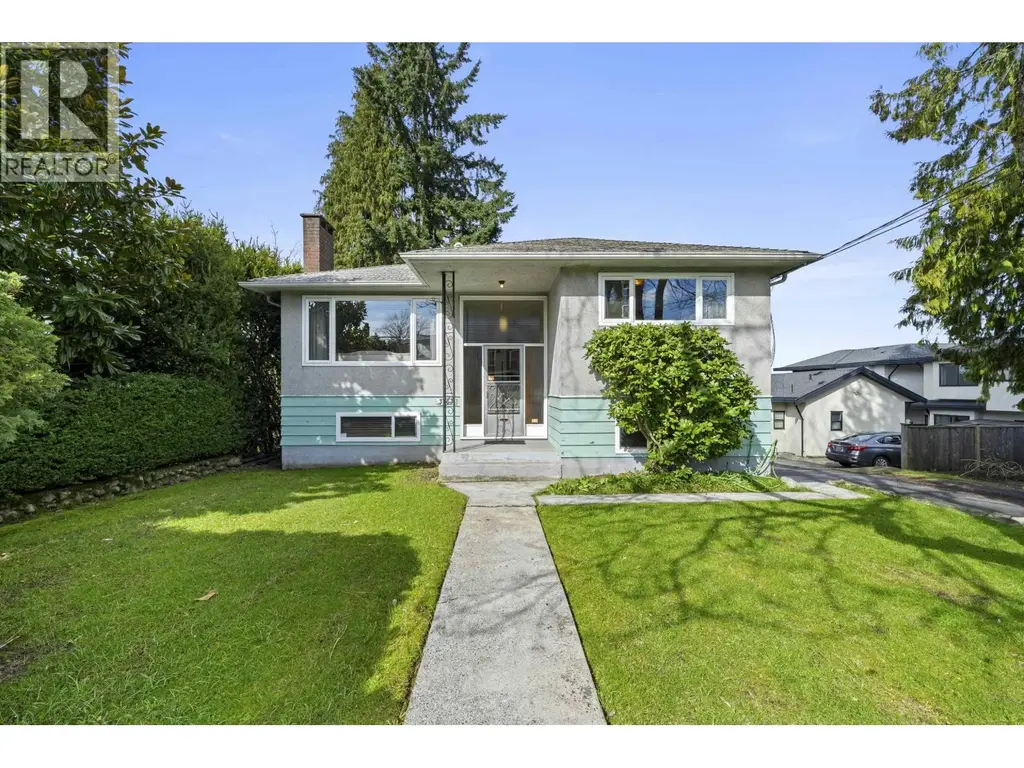 3783 Price Street, Burnaby