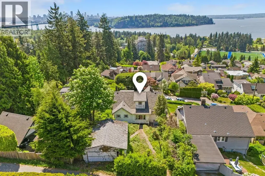 1013 Duchess Avenue, West Vancouver