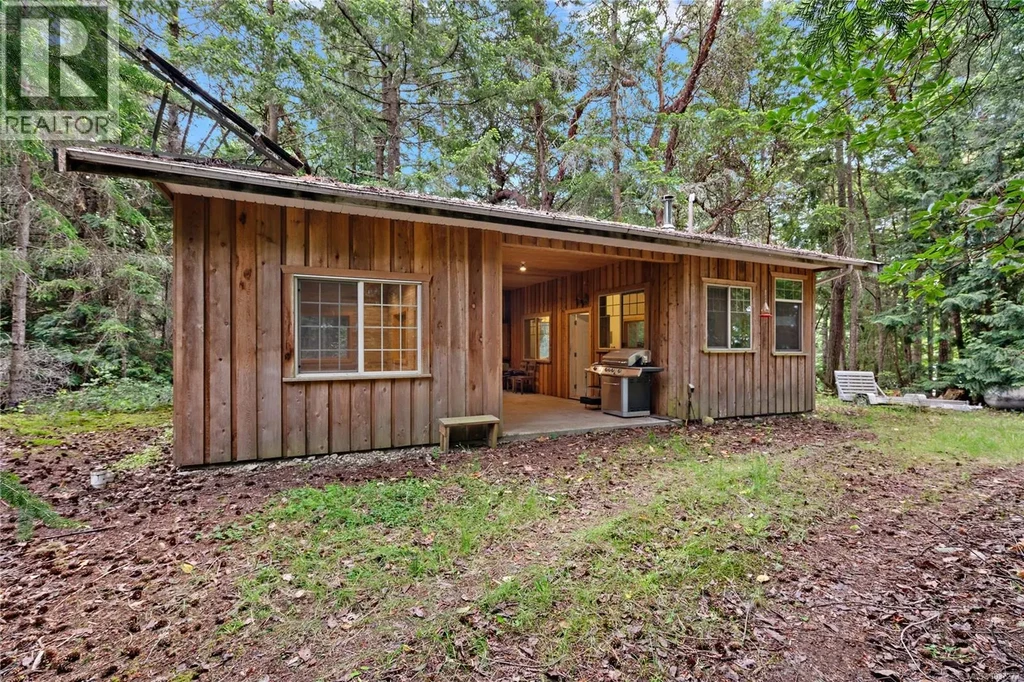 345 Evergreen Lane, Sidney Island