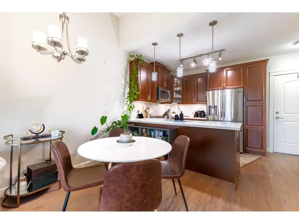 511 14588 Mcdougall Drive, Surrey