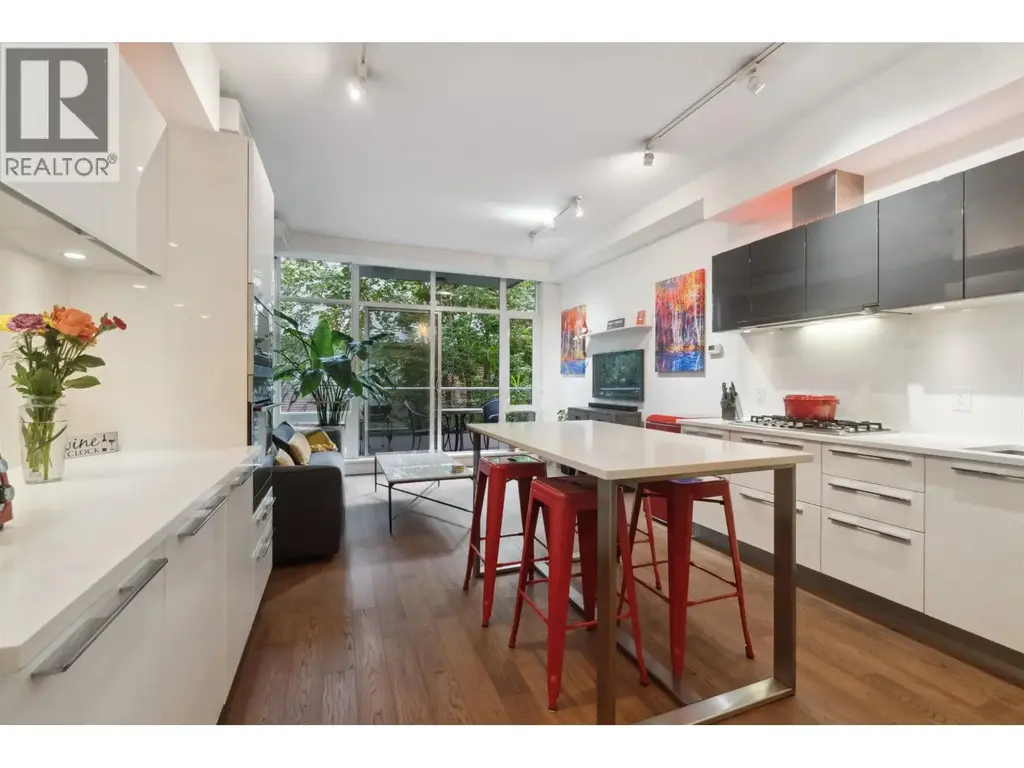 225 108 E 1st Avenue, Vancouver