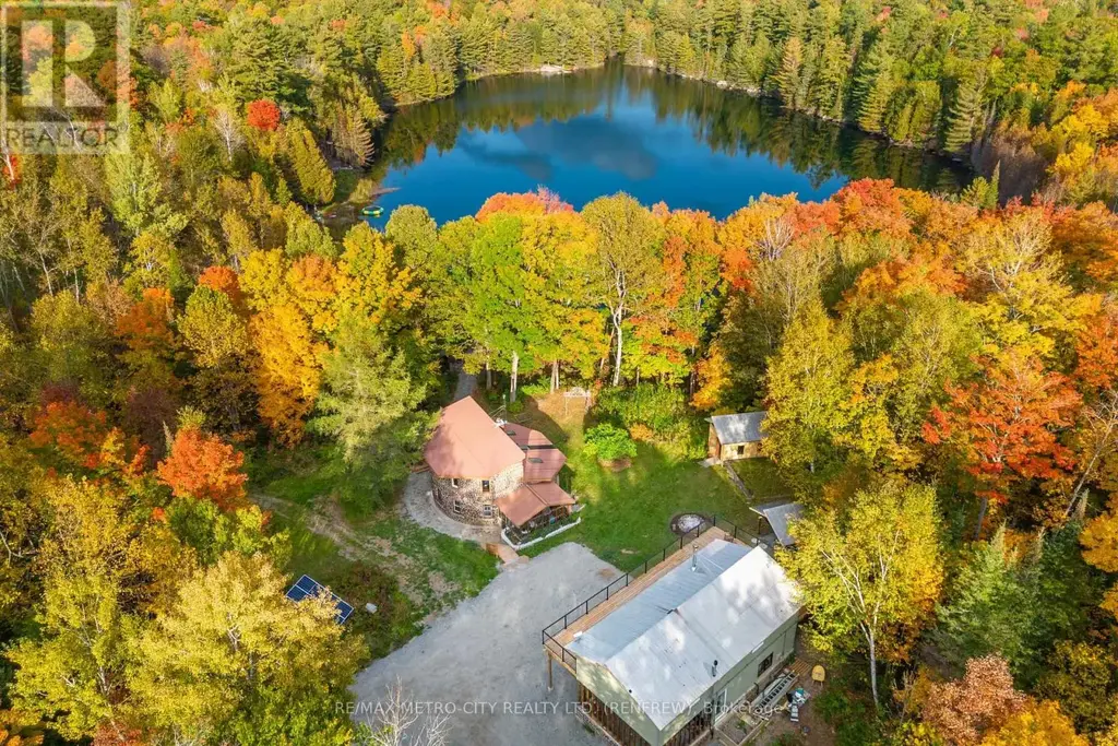 28034 Highway 41, Greater Madawaska