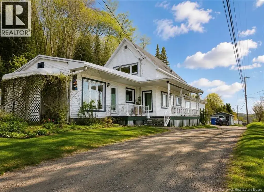 5502 Centrale Street, Lac Baker