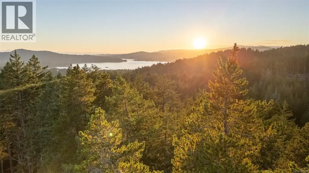 1525 Nighthawk Lane, Sooke