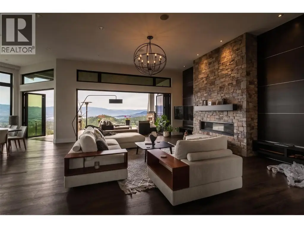 162 Skyland Drive, Kelowna