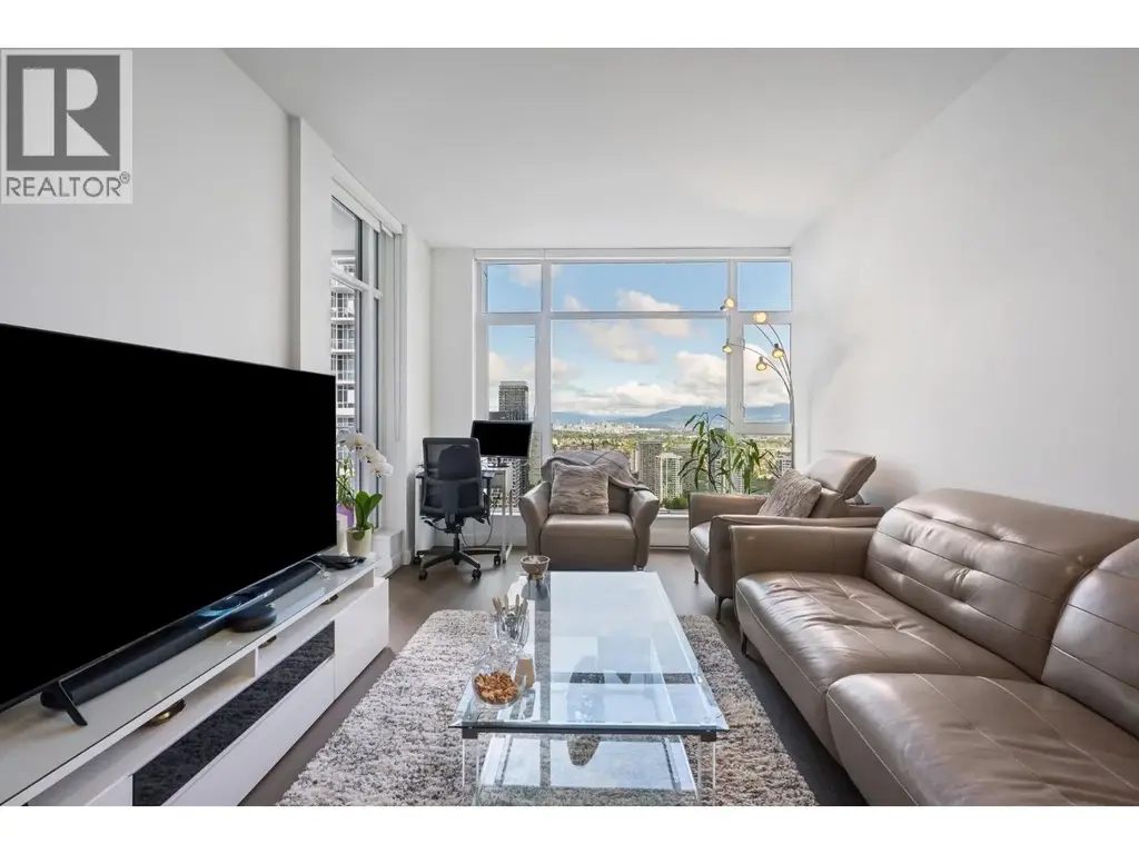 3807 4670 Assembly Way, Burnaby