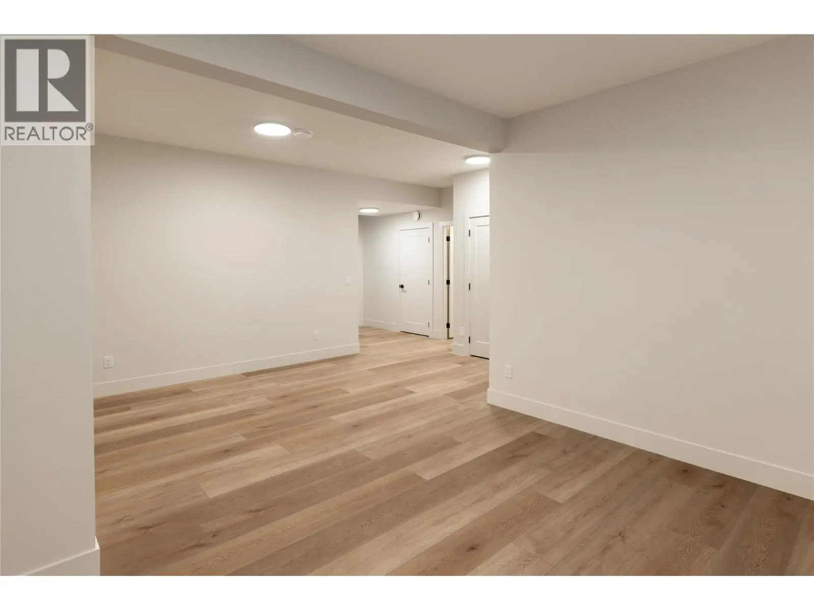2125 Montenegro Drive. Kelowna, British Columbia