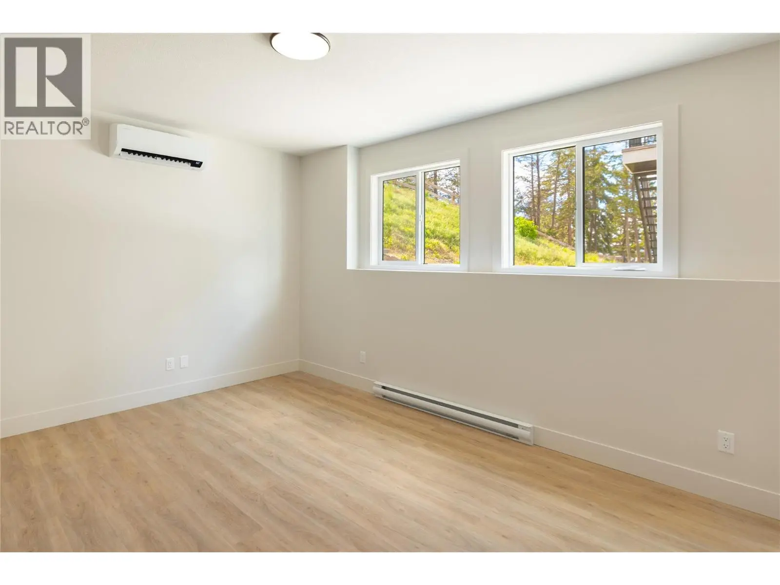 2125 Montenegro Drive. Kelowna, British Columbia