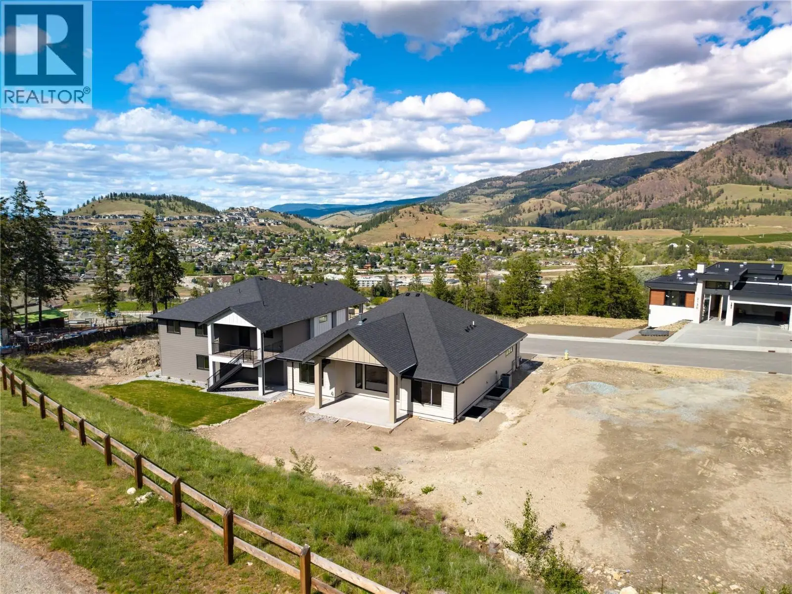2125 Montenegro Drive. Kelowna, British Columbia