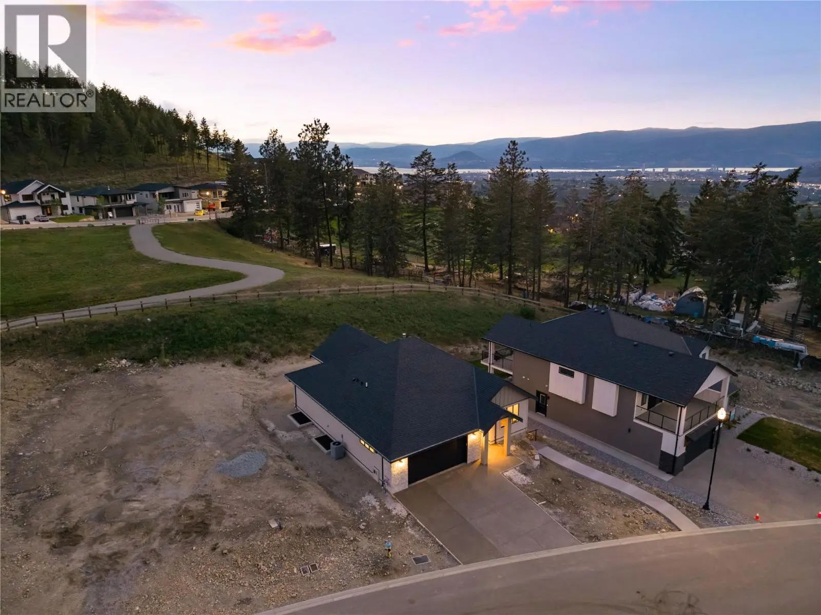 2125 Montenegro Drive. Kelowna, British Columbia