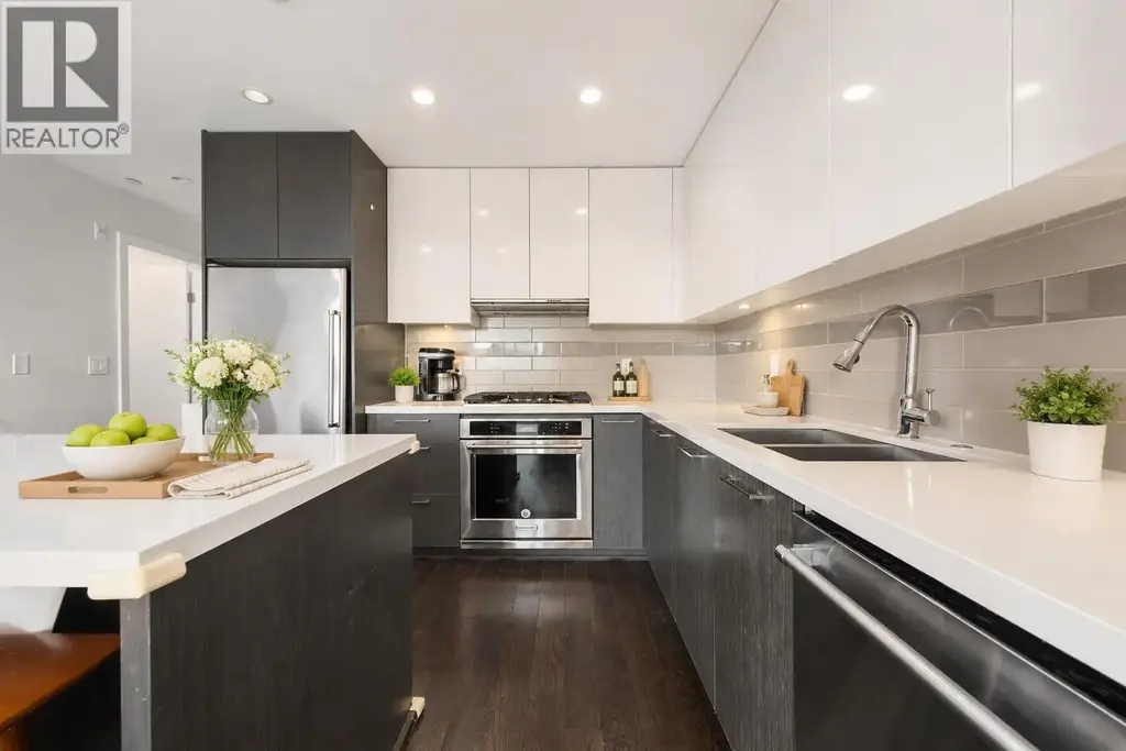 508 7008 River Parkway, Richmond