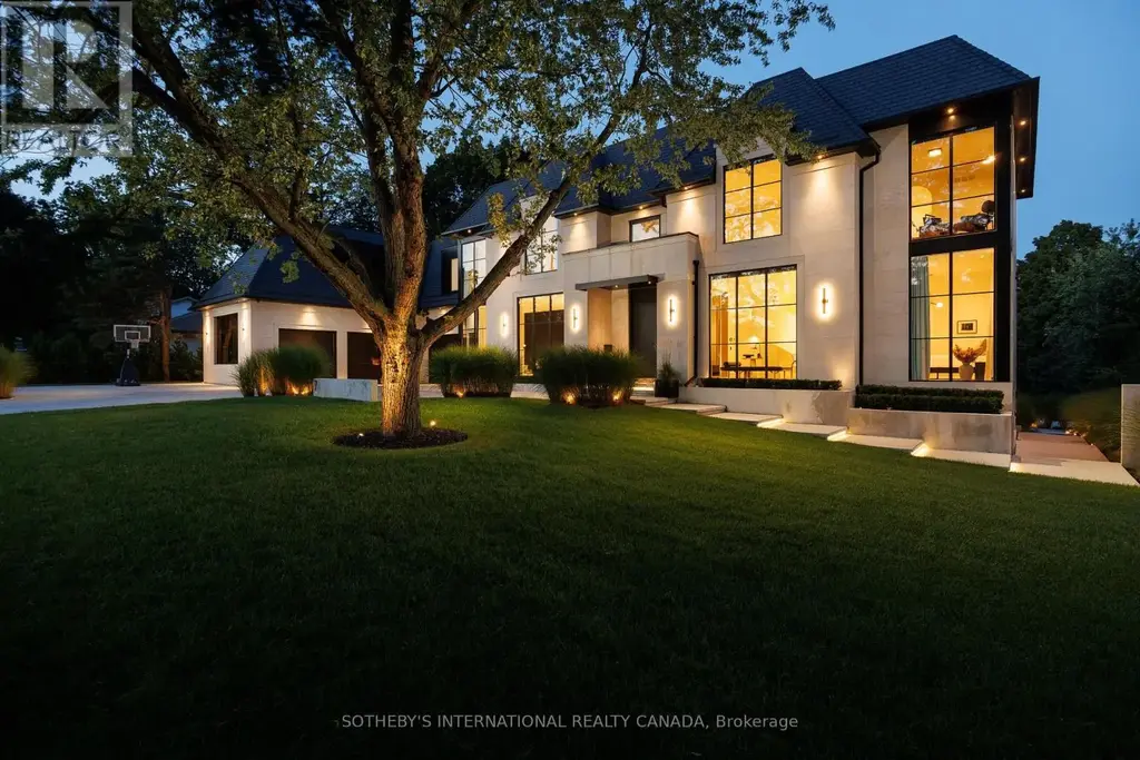 7 Appleby Court, Toronto (Islington-City Centre West)