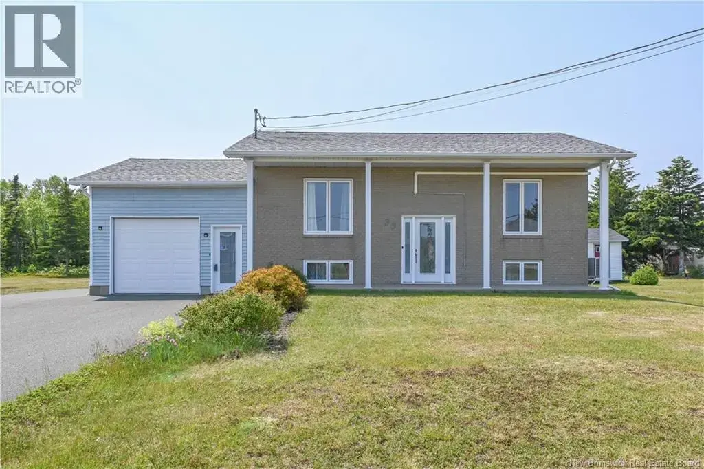 33 De La Baie Street, Maisonnette