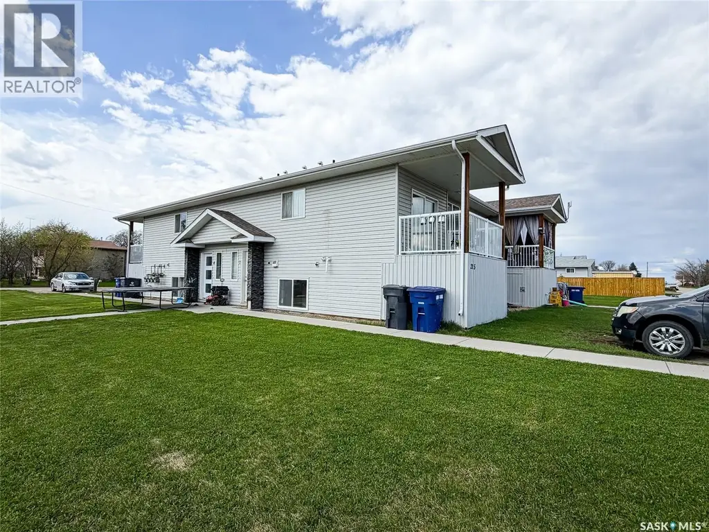 215 2nd Street W, Meadow Lake