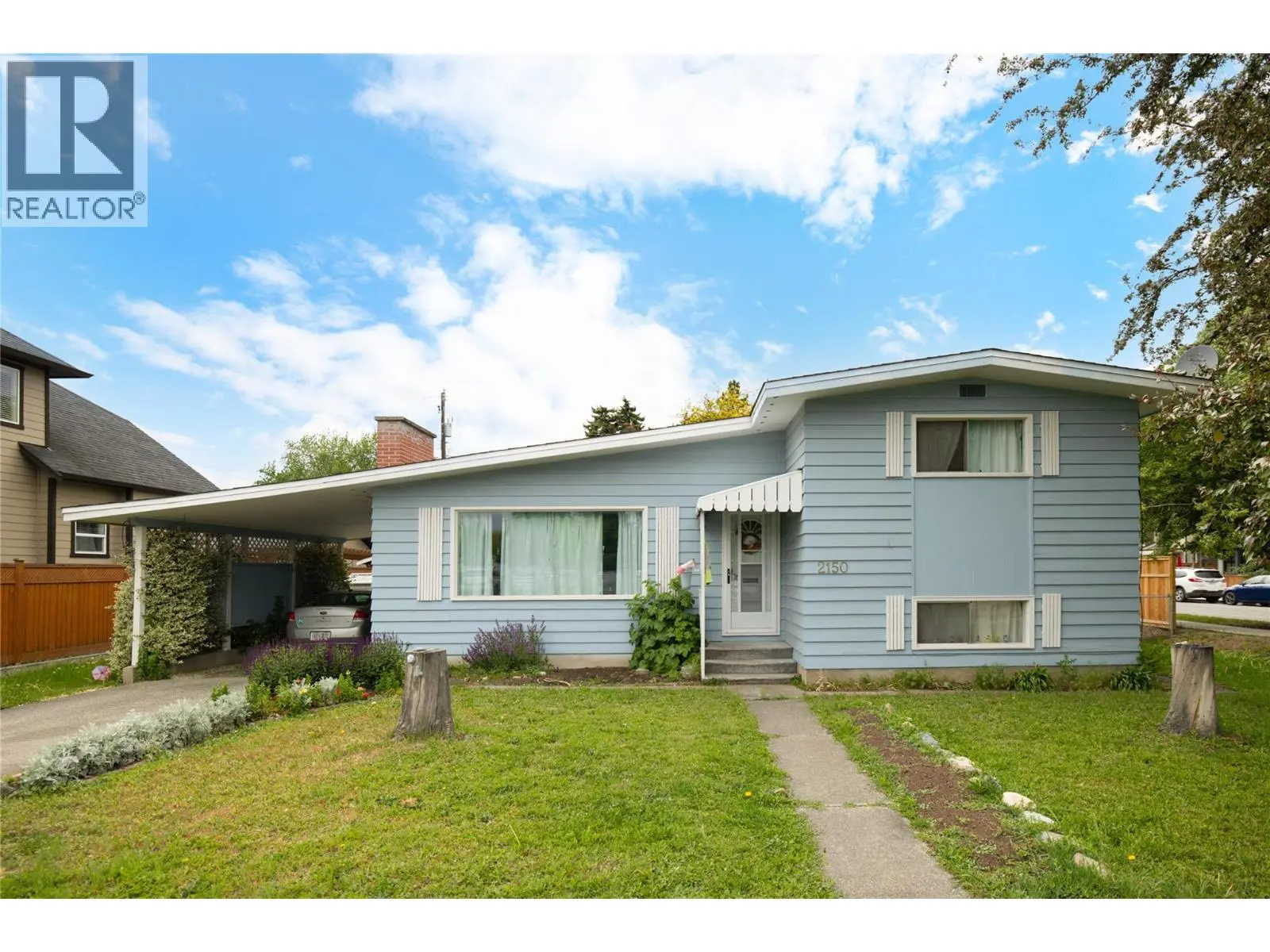 2150 Burnett Street. Kelowna, British Columbia