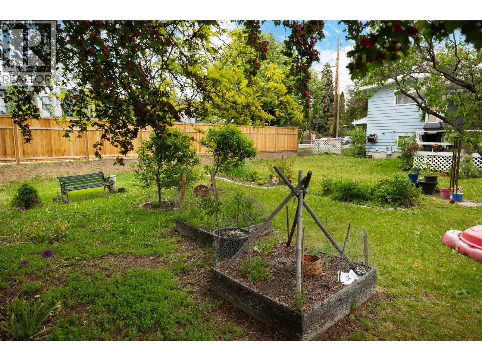 2150 Burnett Street. Kelowna, British Columbia